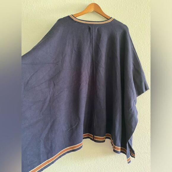 NWT House of Harlow 1960 Poncho Cape Cardigan V-Neck Navy Sweater One Size - Picture 5 of 11